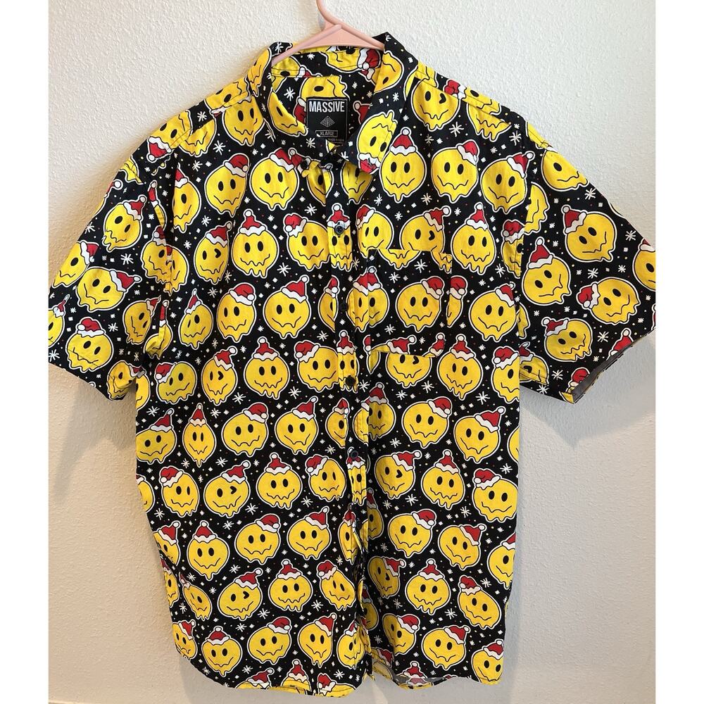 Massive Short Sleeve Button Down XL Black & Yellow. Emoji W/ Santa Hats
